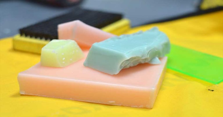 How To Wax A Snowboard At Home Step By Step Video how-to-wax-a-snowboard-at-home-step-by-step-video
