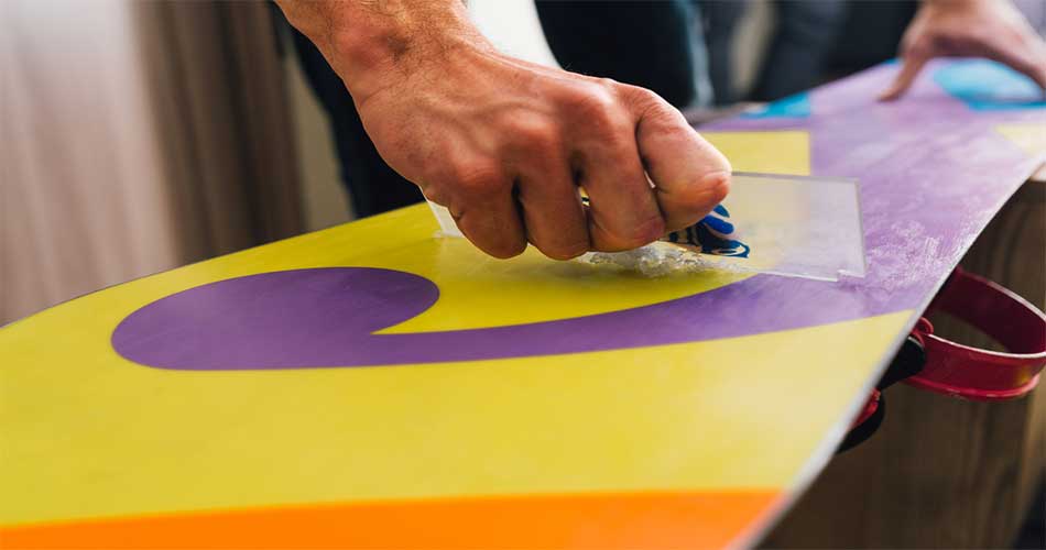 How to Wax a Snowboard at Home (Step by Step & Video)