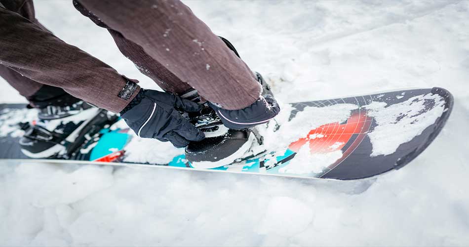 Snowboarding terrain parks at Camden Snow Bowl