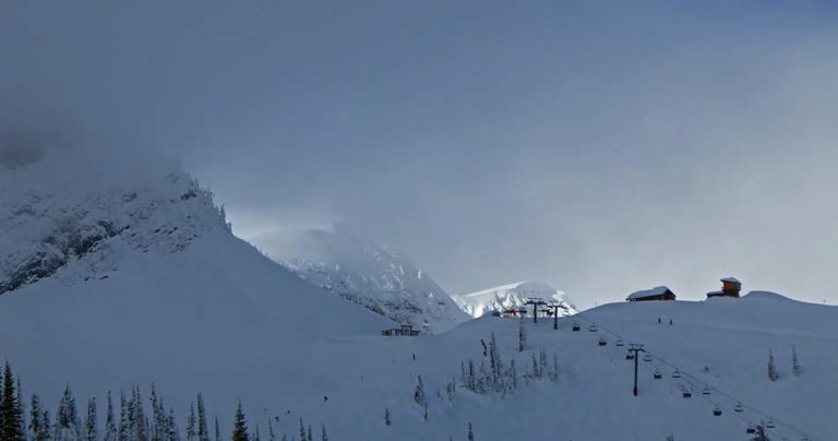 Want to Ski White Pass Ski Resort?: Can’t Miss Resort Overview