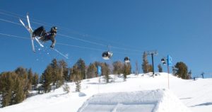 Mammoth Mountain Ski Resort: Can’t-Miss California Skiing [Resort Guide]