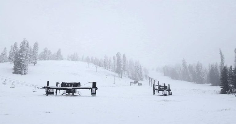 Badger Pass Ski Area | What to Know to Ski in Yosemite Park