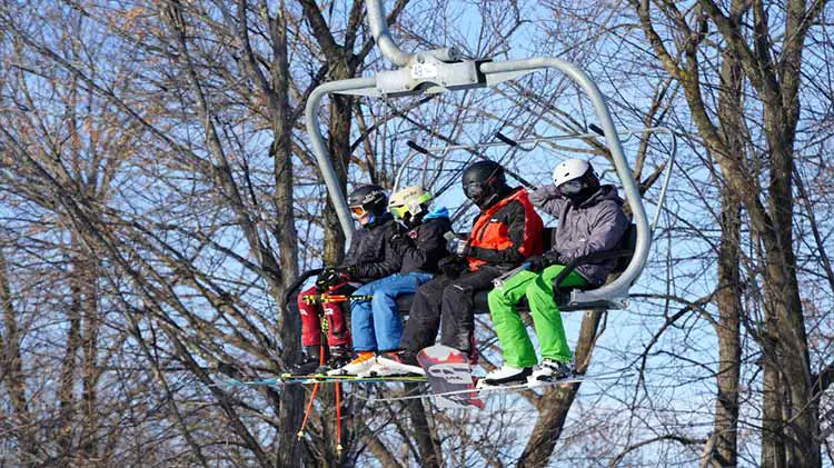 Chairlift at Thunder Ridge