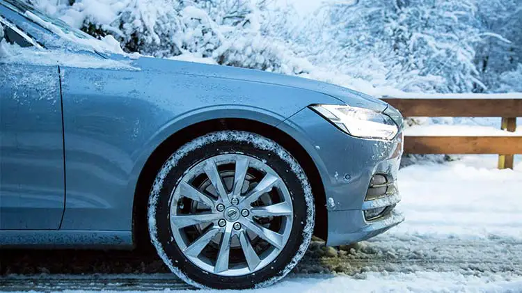 Volvo V90 In The Snow