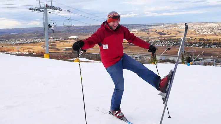 Skiing in jeans. looking crazy.