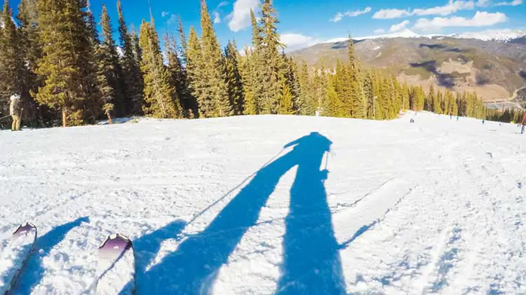 skiing in jeans