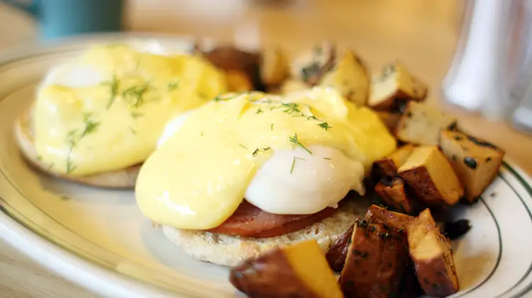 Cabin Juice eggs benedict sweet potato side