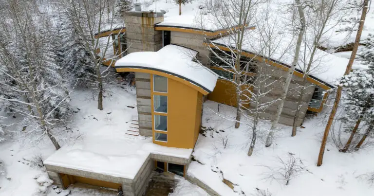 Vail Luxury Rentals: 3 Places to Stay and Ski Vail in Luxury
